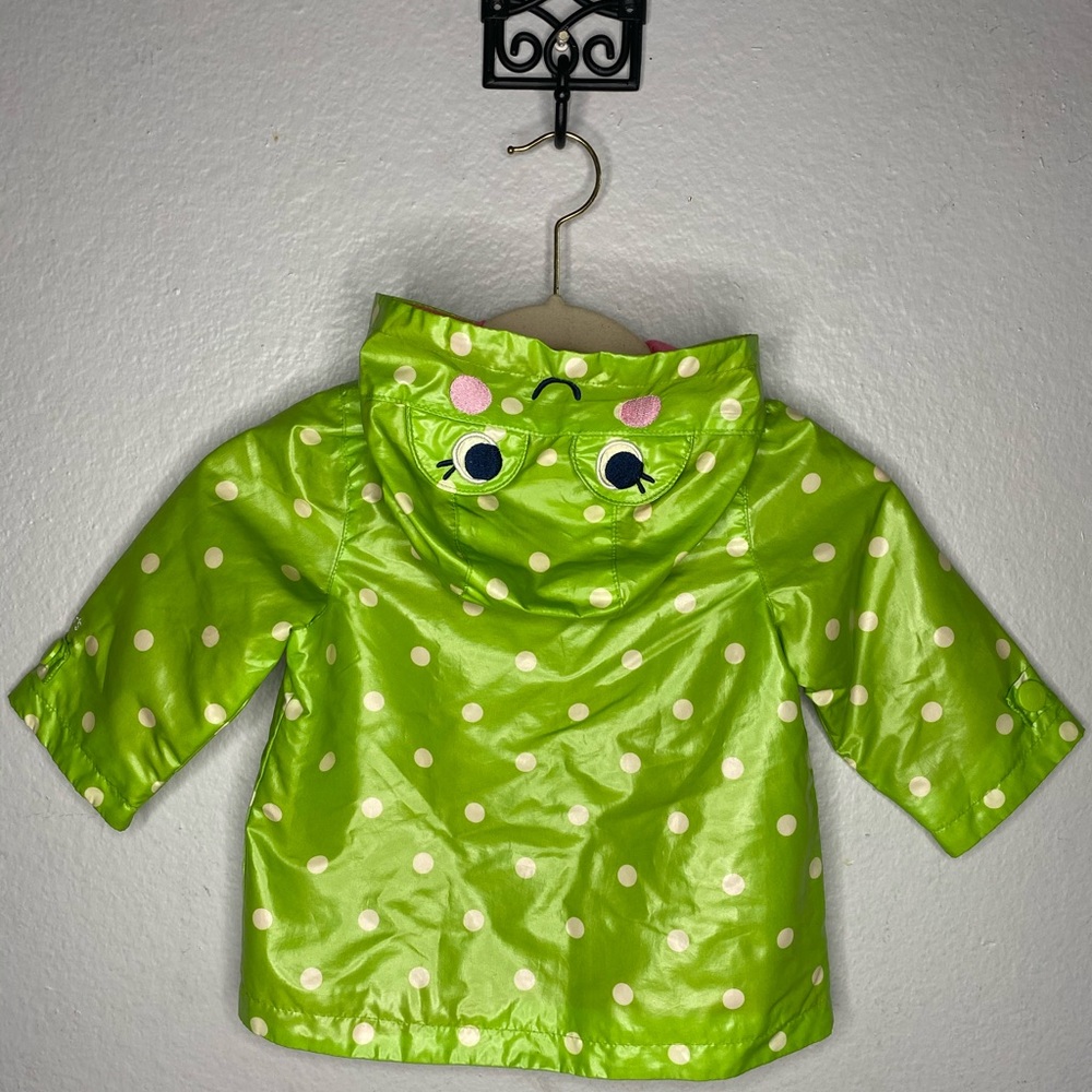 Cute Carter’s Frog Raincoat—12M